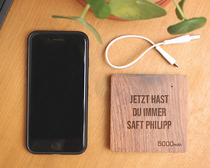 Personalisierbarer externer Akku aus Holz 5000 mAh - Botschaft