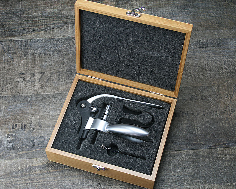 Gravierte Sommelier-Box mit Korkenzieher