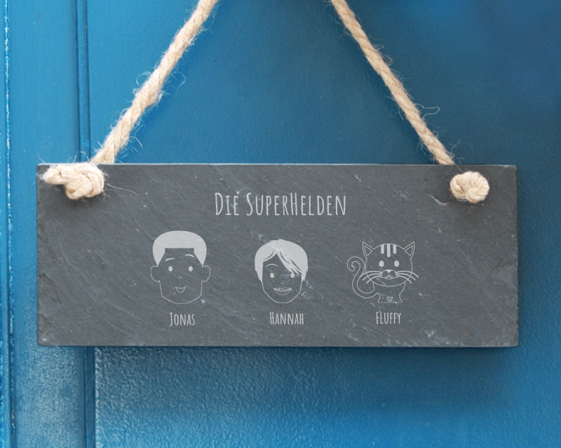 Schiefertafel mit Gravur, personalisiert mit Namen und Figuren - Familie Circus - Türschild mit Juteband für die Haustür