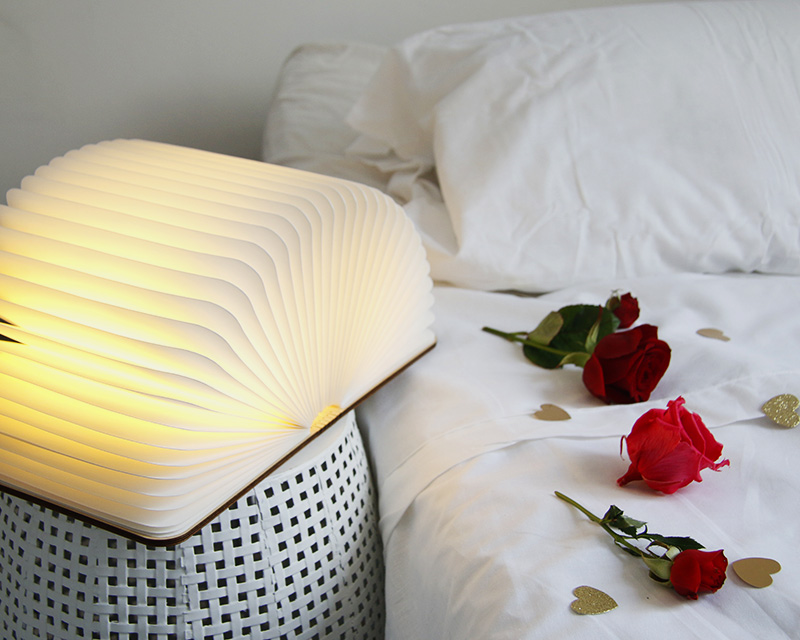 Personalisierbare Buch-Lampe - Kollektion Blumen Mama