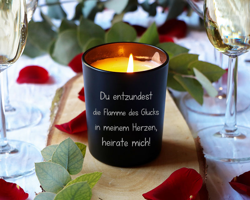 Personalisierbare Duft-Kerze - gravierte Botschaft - Erklärung