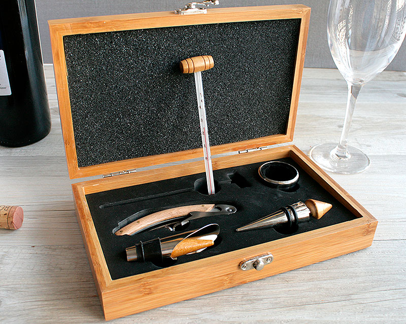 Coffret Sommelier gravé et ses accessoires - Meilleur Grand-Père